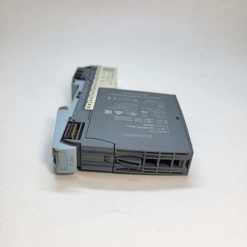 Siemens Simatic S7 6ES7134-6GF00-0AA1 Analog Input Module 24VDC - Picture 6 of 10