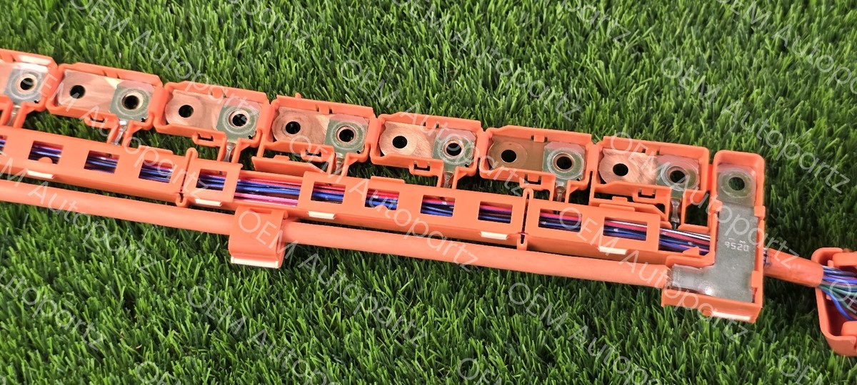 Toyota Camry 2012-2017 Hybrid Voltage Module & harness 89892-33020