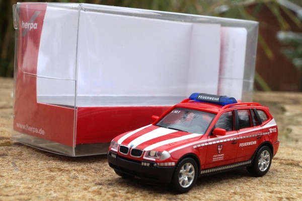 "Herpa Bmw X3 Elw \"Freiwillige Feuerwehr Straubing\" 1:87 Neu Ovp 930727"-image