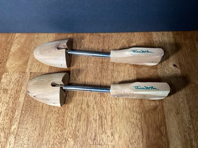 Vintage Thom McAn Shoe Wooden Shoe Keepers Stretchers Medium