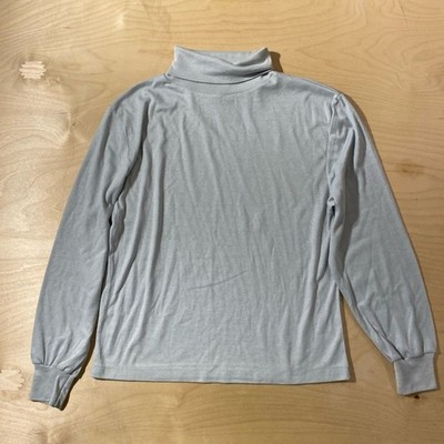 THR Basics  Light Gray Crewneck Tee Medium (QU)