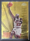 SkyBox Larger than Life Michael Jordan