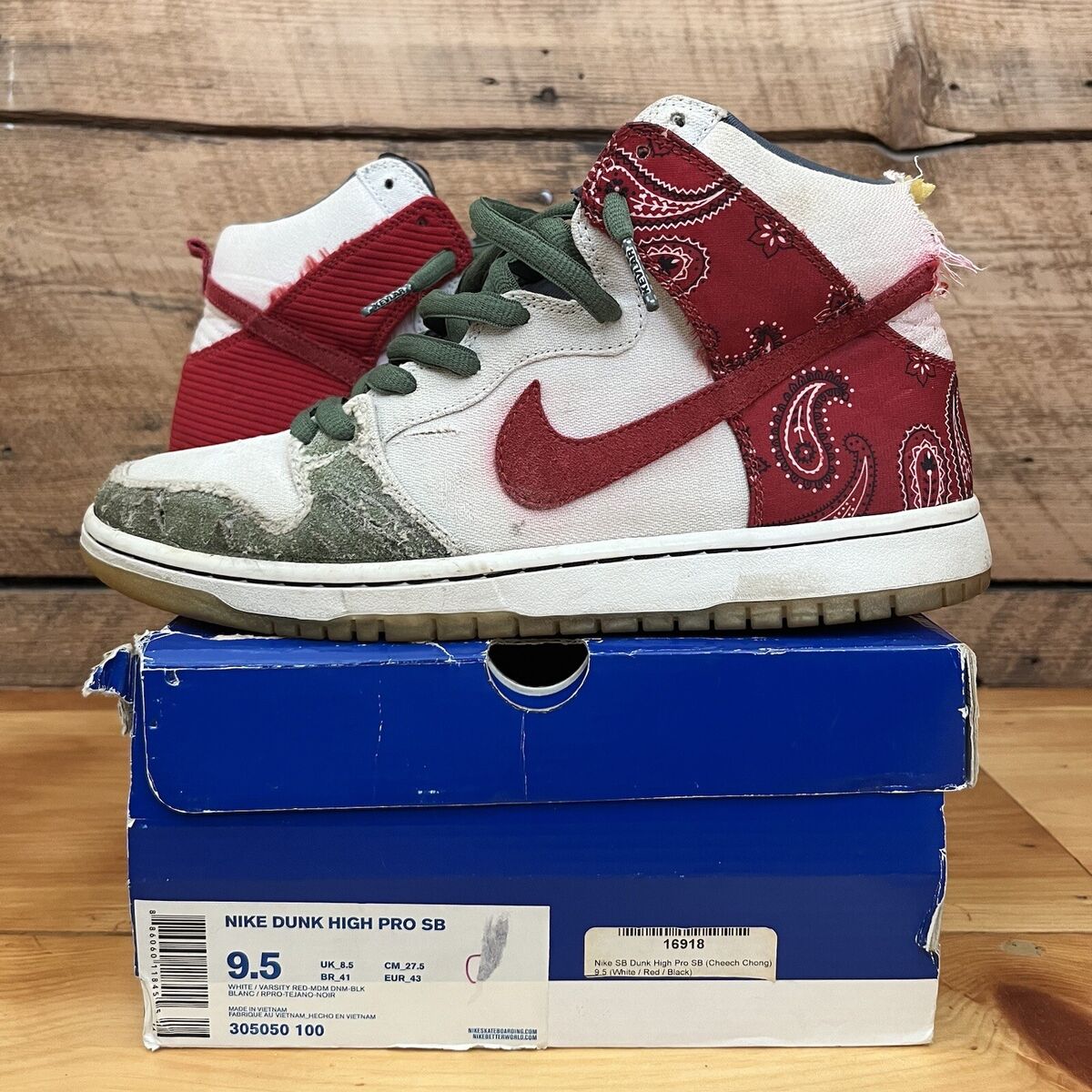 Size 9.5 - Nike SB Dunk High Pro Cheech And Chong White/Red Size 9.5 - Nike SB Dunk High Pro Cheech And Chong White/Red