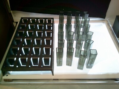Jägermeister Tooter Rack  24x  2cl Shot Glas Kunststoff Reagenz mit HalterNEU