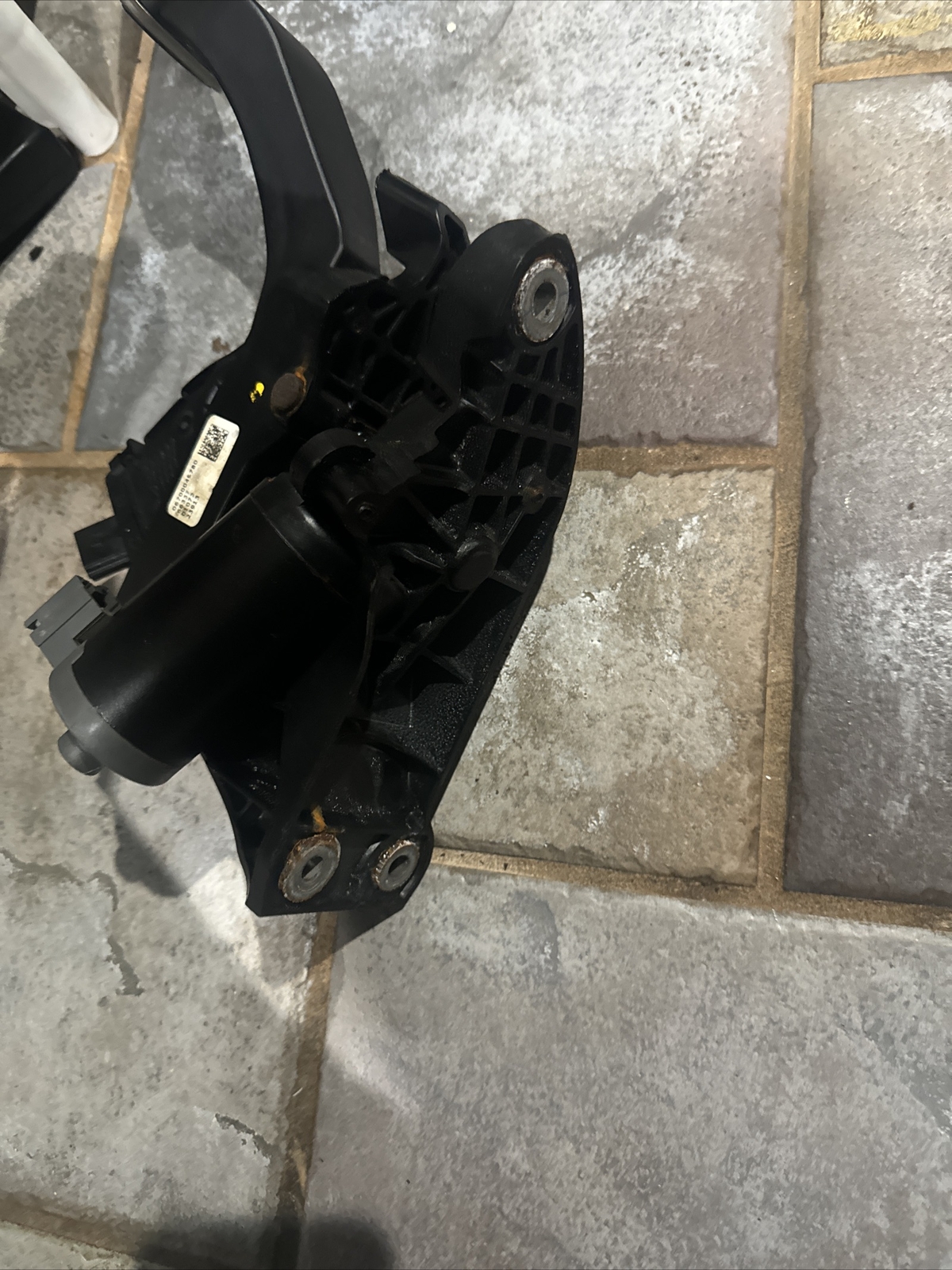 14-20  Maserati Ghibli 3.0 AWD Gas Accelerator  OEM