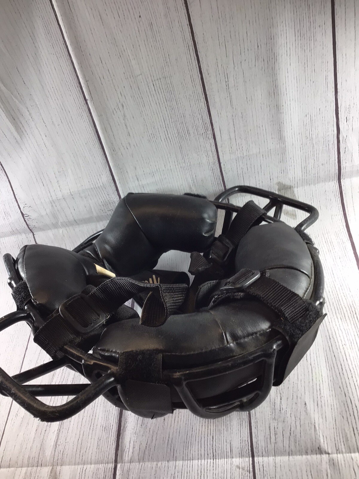MacGregor MCB29 Catcher Face Mask Umpire Baseball Softball Equipment Adjustable