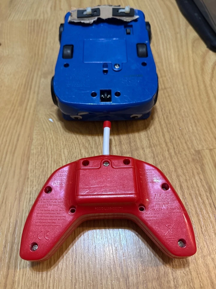 Little Tikes Remote Control RC Bumper Blue Car With Red Remote Control WORKS - Image 2 of 3