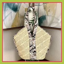 VINCE CAMUTO Afina 1 Tote Crochet RAFFIA NATURAL SNAKE Beige/Brown MSRP $148 NWT