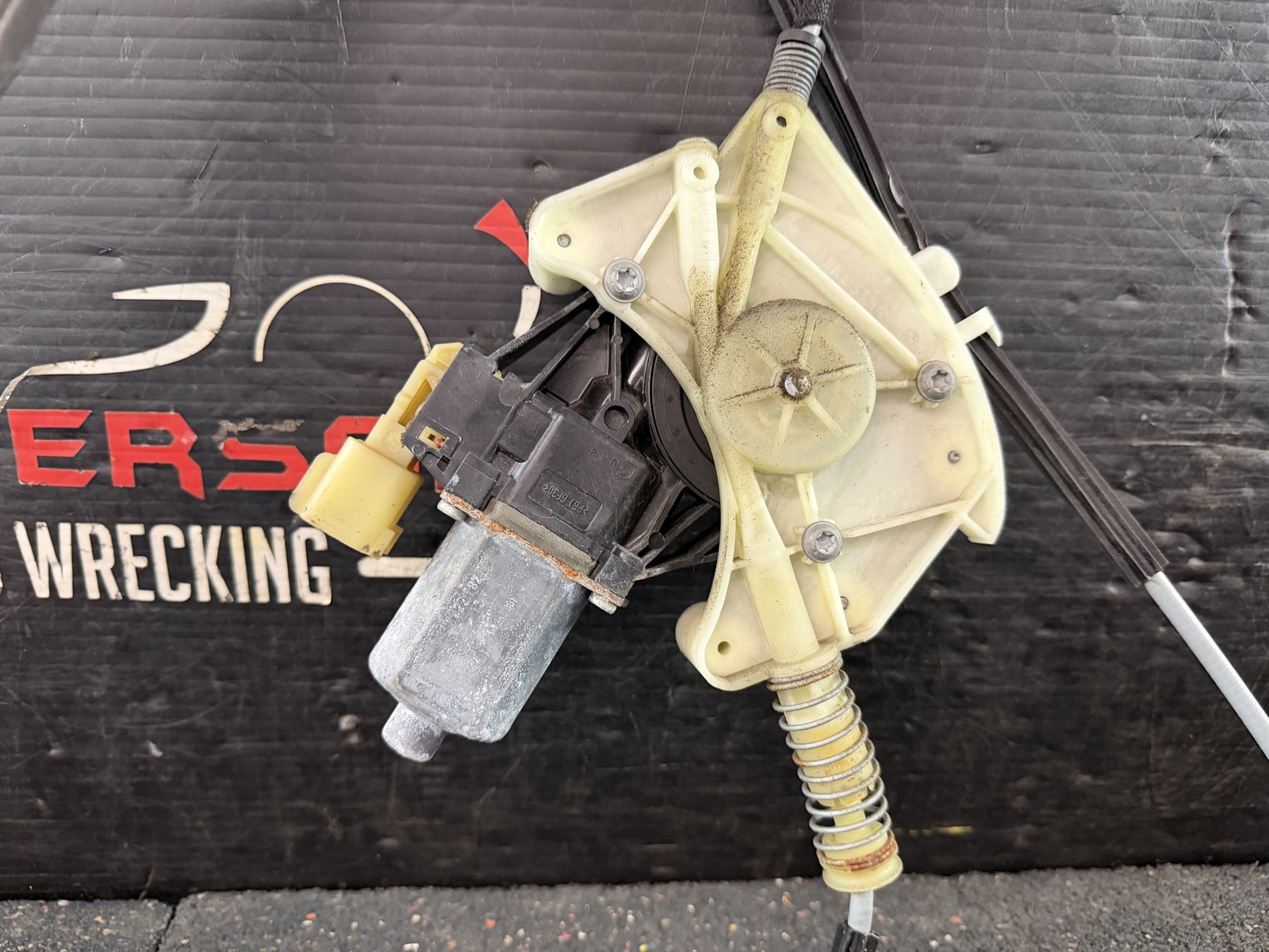 Maserati Ghibli 2014-2017 FRONT+RIGHT Window regulator