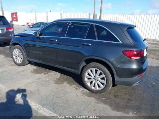 Volante Mercedes-Benz GLC300 2020 Foto 4 de 4