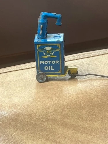 VINTAGE TOY MARX 1930s GAS STATION MOTOR OIL TIN LITHO CART