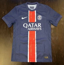 Paris Saint-Germain 24/25 Jersey