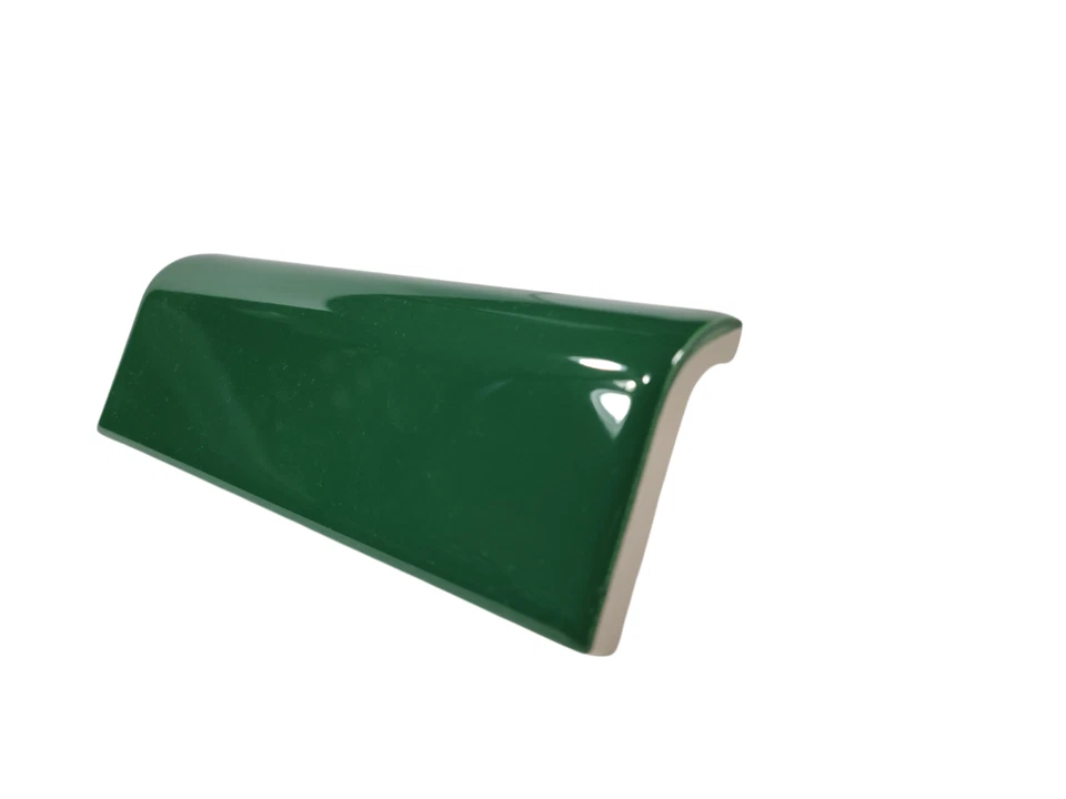 Tapa de barro de azulejo de cerámica verde esmeralda borde de metro tapa de barro moderna de mediados de siglo Foto 3 de 4