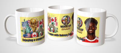   WM 2026 - Eine Tasse genießen mit Bukayo Saka Themenbecher
