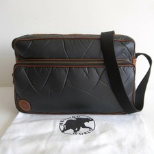 HUNTING WORLD Shoulder Bag in , BATTUE CROSS, Nay, Hunting World, Bags,