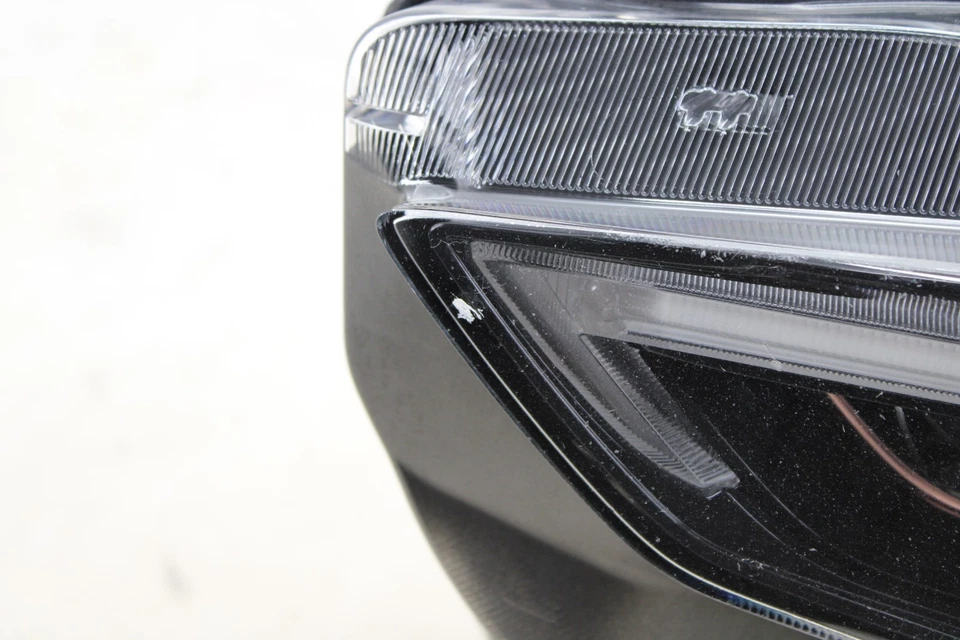 Conjunto de faros adaptables izquierdos Infiniti Q60 2017-2022 OEM MY40 Foto 2 de 4