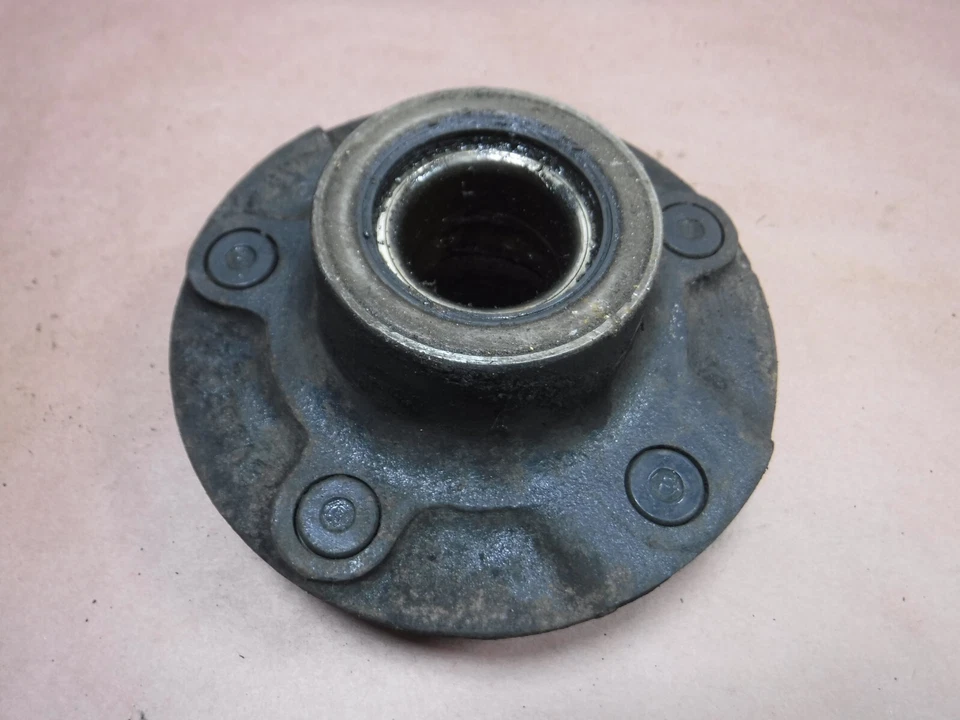 Carcasas de cojinete de buje Jeep Cj5 Cj7 72-76 6 pernos Dana 30 OEM de fábrica envío gratuito Foto 4 de 4