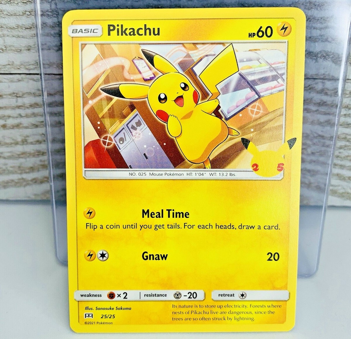 Pikachu 25/25 NON-HOLO Pokemon Card 25th Anniversary Pikachu 25/25 NON-HOLO Pokemon Card 25th Anniversary