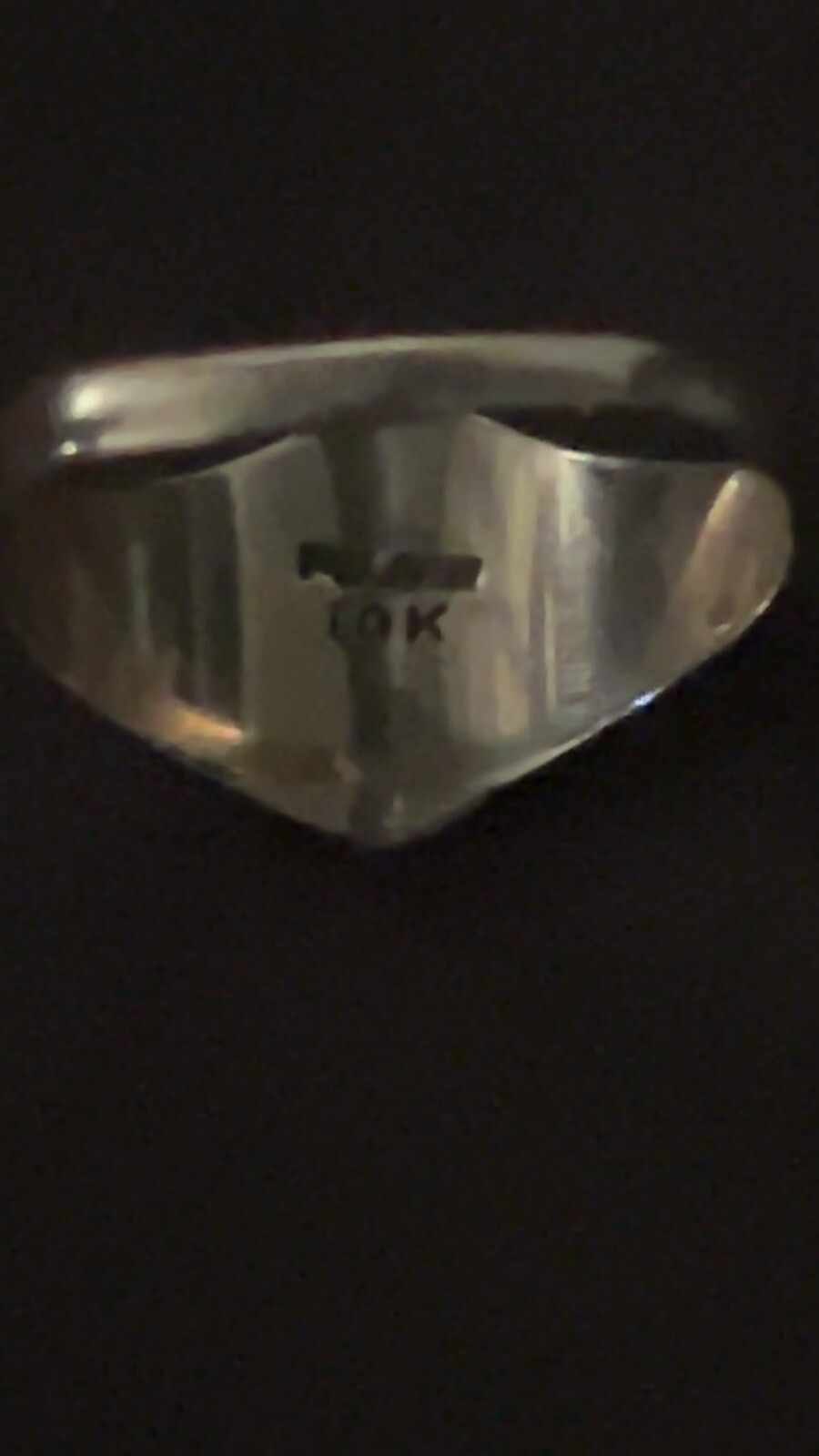 10k Solid Gold Ring - image 2