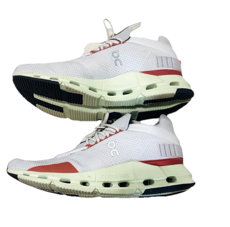 On Running Cloudnova Limelight Eclipse (Women's) … - image 3