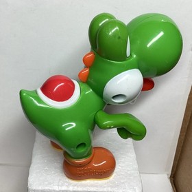 McDonalds NES Nintendo Yoshi Action Figure 2017 Working