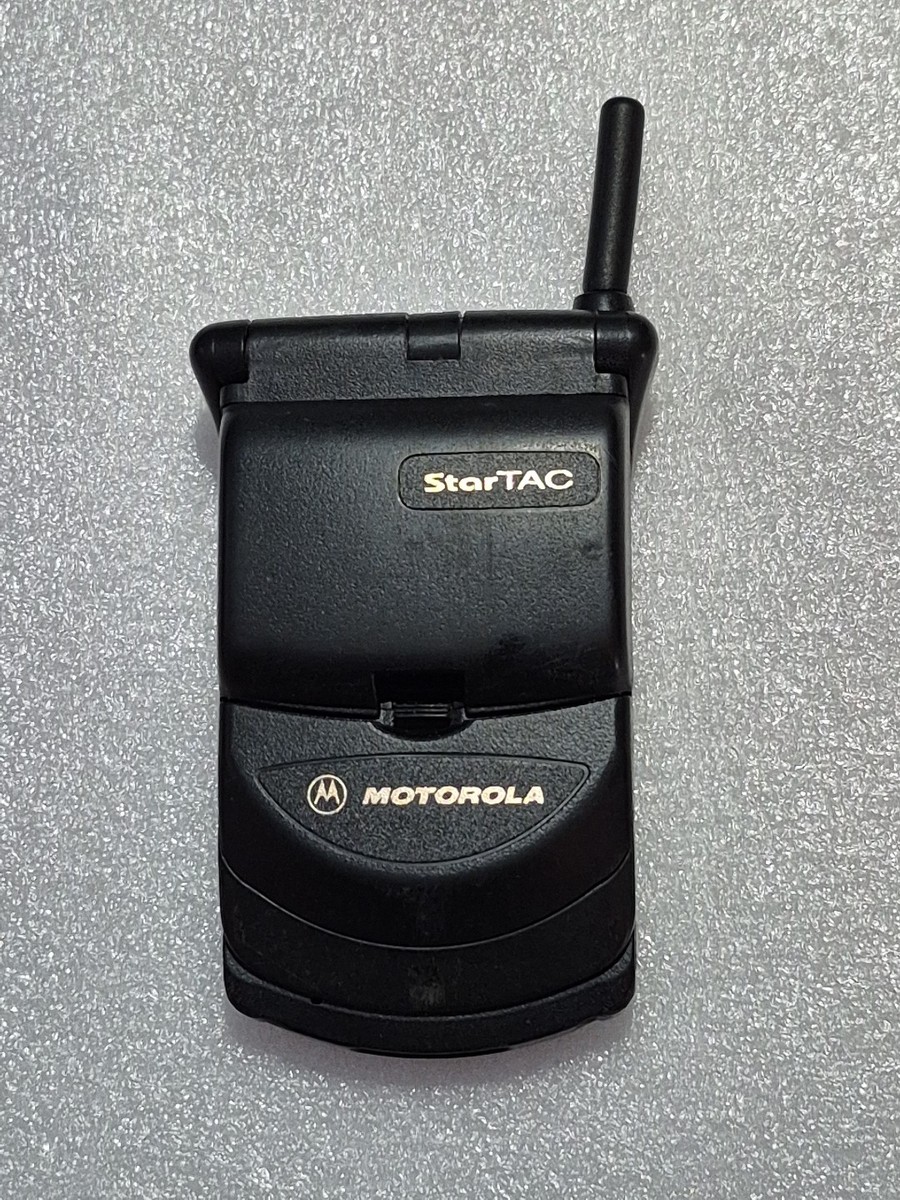 Vintage MOTOROLA StarTAC Gray Cellular Cell Flip Phone. UNTESTED
