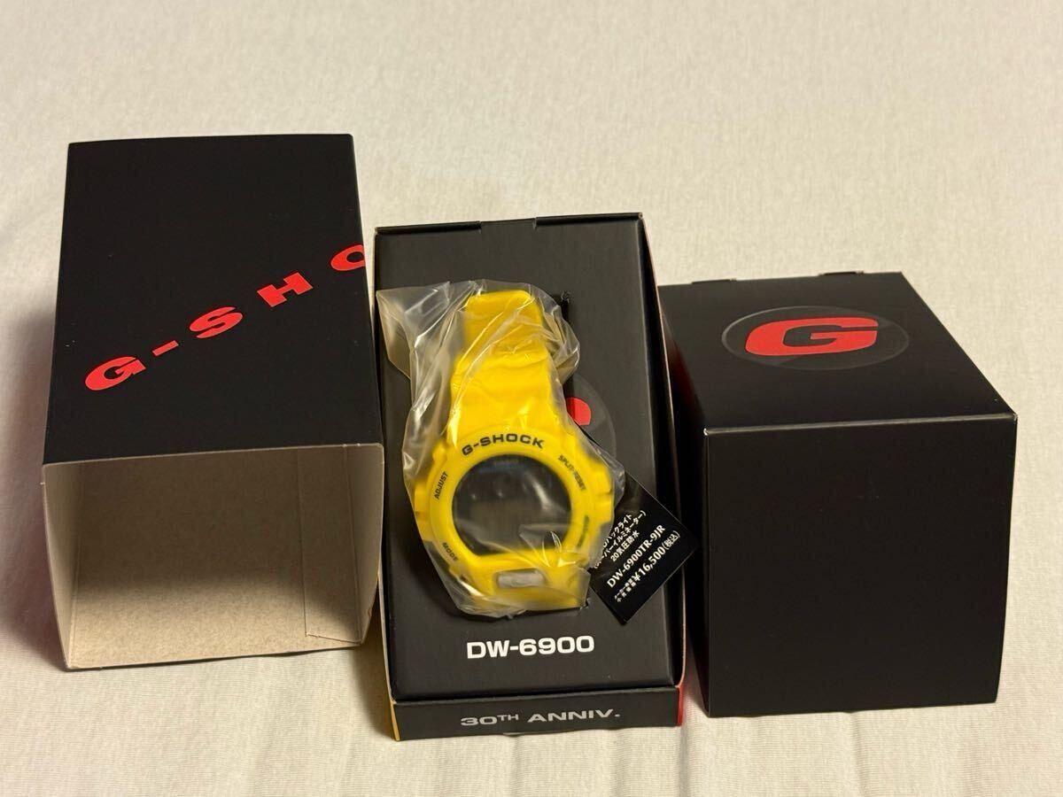 その他 G SHOCK DW-6900TR-9JR G SHOCK YELLOW G-Shock DW6900 30th Anniversary Digital Yellow | Watches.com