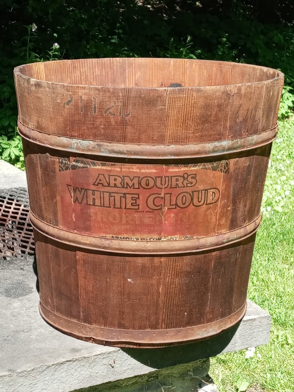Rare Large Antique Armour's White Cloud Shortening Banded WOODEN Shipping Bucket