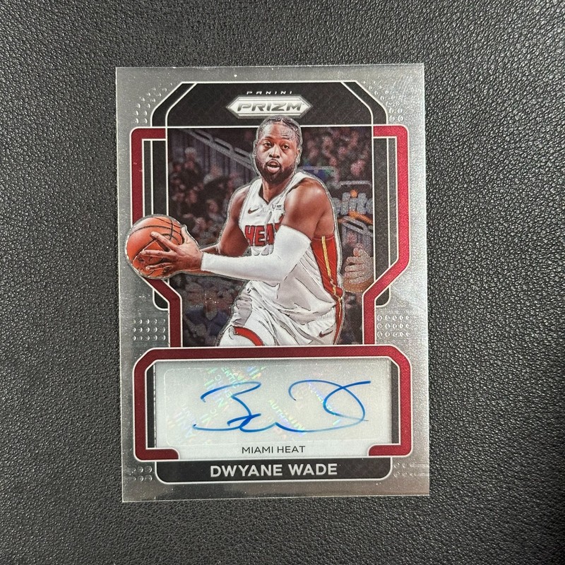 2021 Panini Prizm (21-22) Signatures #SG-DWD Dwyane Wade Auto #Z