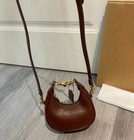 Foto 4 di 9