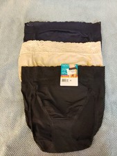 Lot Of 3 Vanity Fair Women's Hicut Flattering Lace Panties Nylon- Size 7