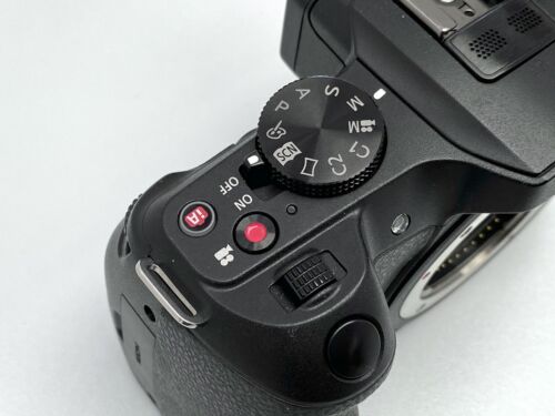 Panasonic LUMIX DMC-G6. Excellent Condition. - Picture 5 of 10