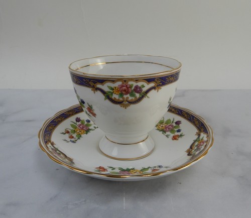 Vintage Tuscan Fine English Bone China "Harrow" Cup & Saucer - Picture 3 of 8