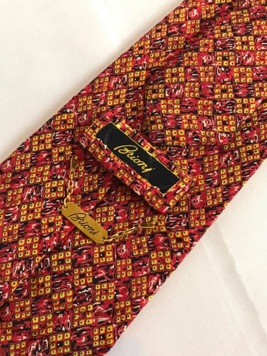 BRIONI Mens Tie 100% Silk Made in Italy Red/Yellow 58x 3.75 Colorful Free Ship - Picture 7 of 13