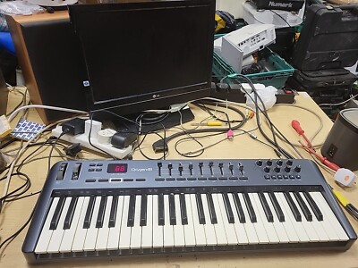 M-Audio Oxygen 49 (3. Gen) Keyboard - nicht vollständig getestet (Ref 9)