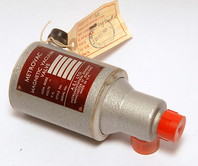 Metrovac Magnetic Vacuum Valve StyleNo: 297546 230V AC 3/4'' Vakuum Ventil