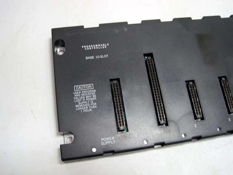 GE FANUC 系列 90-30 可编程控制器 10 插槽 CPU 底座带电源 — 第 4/4 张图片