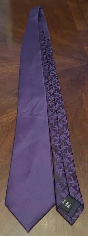 Corbata de cuello Michael Michael Kors púrpura 100 % seda para hombre hecha en China” Foto 3 de 4