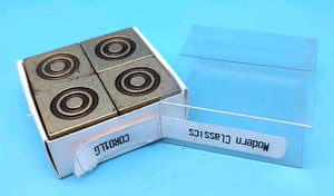 SET OF 4: Vintage Metal Brass FRAME CORNERS Modern Classics by Nieleen 1"x1"