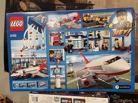 Lego 3182 city airport passenger airplane terminal building new sealed retired