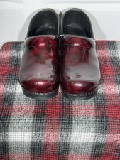 Dansko Professional Clog Shoe for Women, Size 38 - Burgundy Mules
