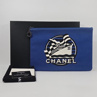 CHANEL Clutch New Medium Fabric Charm 149158336