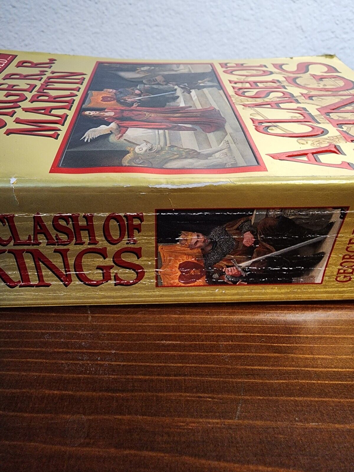 A Clash of Kings by George R.R. Martin – old paperback – Dropmart