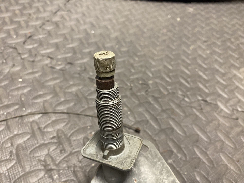 Buick Super Roadmaster Trico 1957 transmisión limpiaparabrisas limpiaparabrisas 89311-7 Nuevo de Lote Antiguo Foto 4 de 4