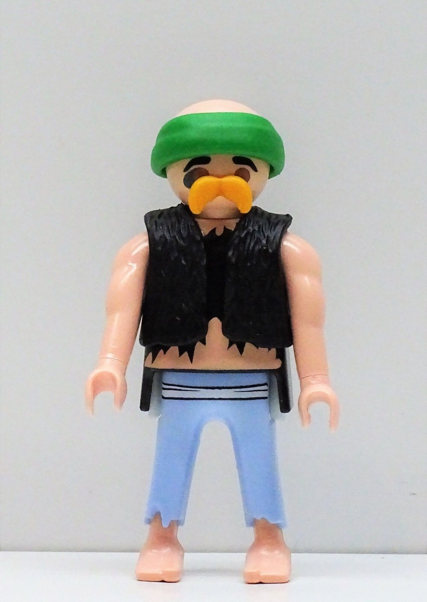 playmobil 1955 Edition フィギュアセット Pirate with Bald Head Playmobil Blue Eye Fur Vest Ship