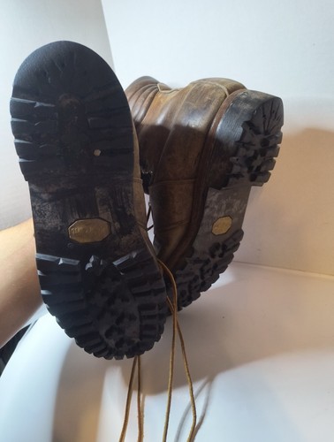 VINTAGE BROWN LEATHER LOGGER LINEMAN HIKING TRAIL INSULATED BOOTS 10.5 E - Picture 4 of 4