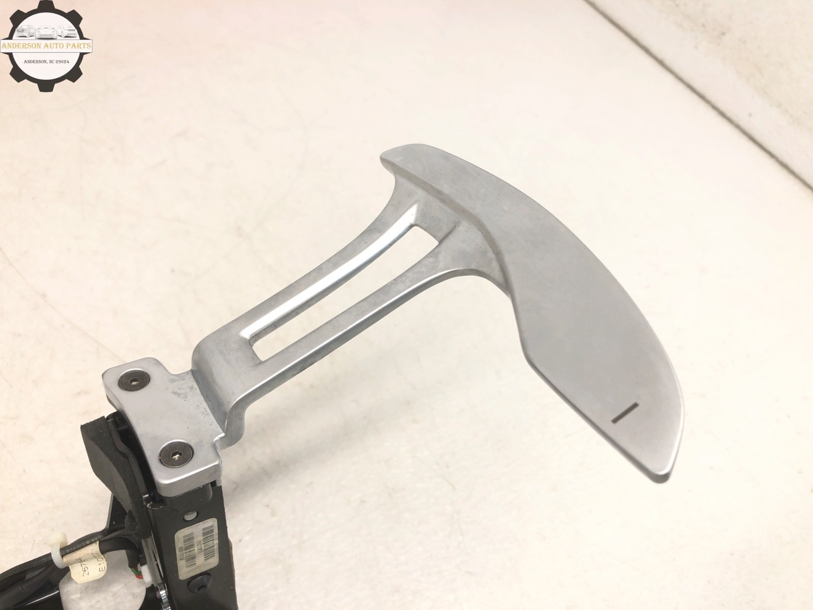 2017-2024 MASERATI LEVANTE STEERING WHEEL PADDLE SHIFTERS OEM
