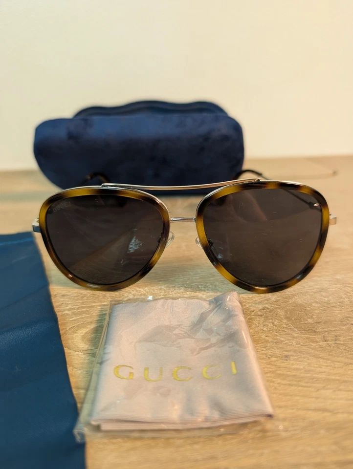 Gafas de sol para mujer Gucci GG0062S 002 estuche rígido carey funda diseñador Foto 2 de 4