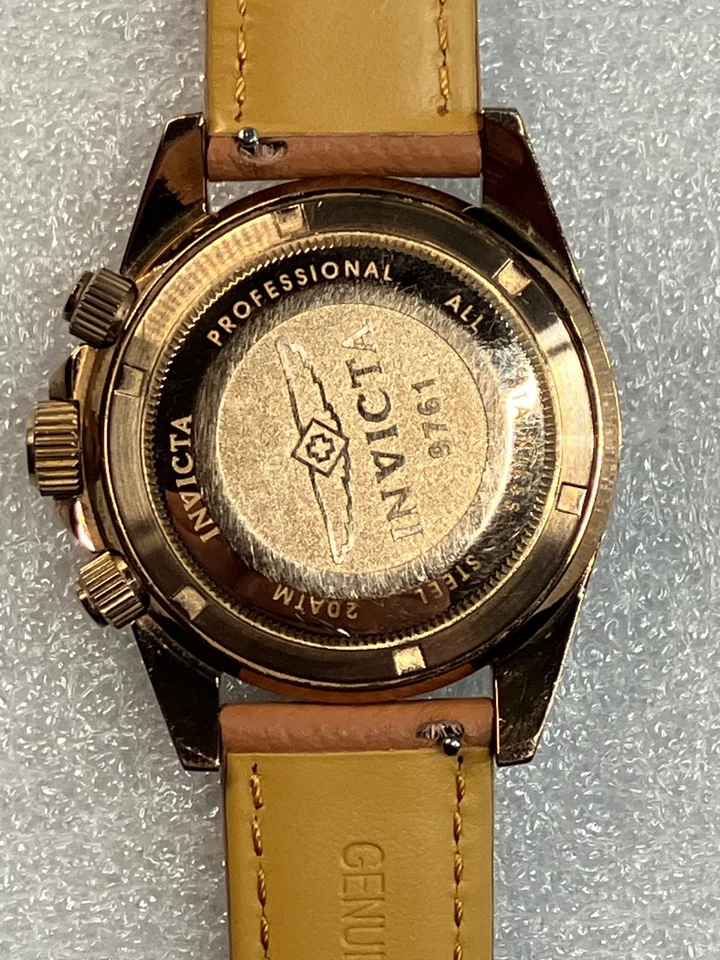 Raro Cronógrafo Invicta Speedway 41 mm 9761, Tono Oro Rosa, Esfera Madreperla Foto 4 de 4