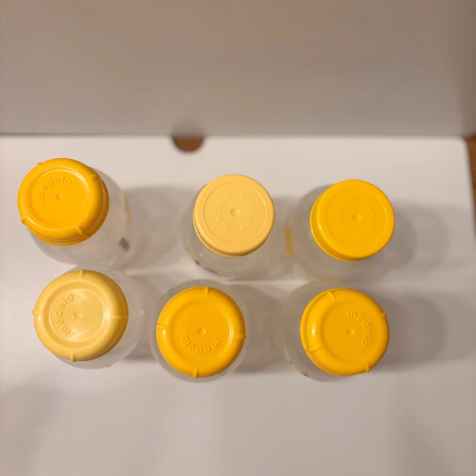 Juego de 6 botellas de almacenamiento de leche materna Medela de 5 oz amarillas sin BPA Foto 2 de 4